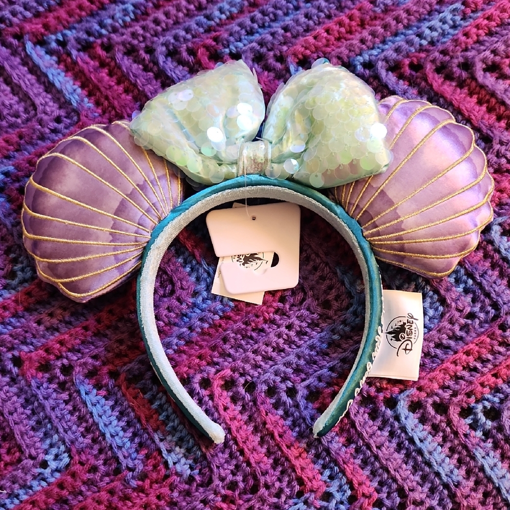 NWT Disney Little Mermaid Purple and Aqua Seashell Headband
